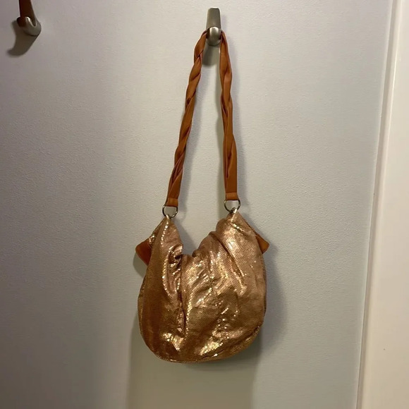 Murval Woman’s copper beaded handbag - Picture 9 of 14